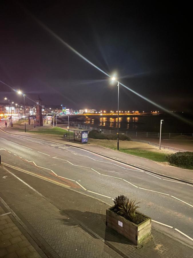 The Croston Balcony Apartment- Promenade, Front And Sea Views * Morecambe